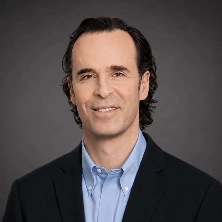 Portrait of Seth Nesbitt, CRO of Zuper, webinar host